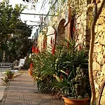 Sopra Il Borgo 3*
