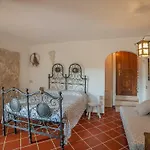 Oda ve Kahvaltı Sopra Il Borgo Finale Ligure