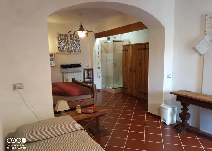 Sopra Il Borgo Couette-café Finale Ligure