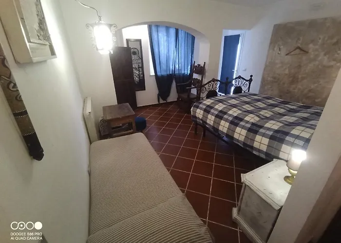 Sopra Il Borgo Couette-café Finale Ligure