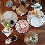 Bed and Breakfast Sopra Il Borgo 3*