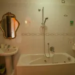 Sopra Il Borgo 3*
