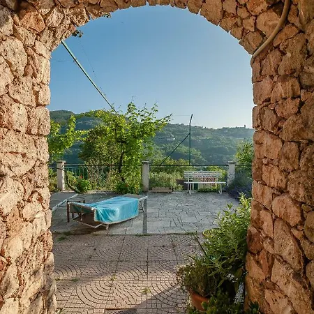 Sopra Il Borgo לינה וארוחת בוקר 3*