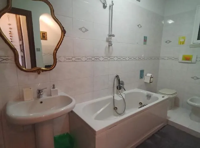 Sopra Il Borgo Финале Лигуре